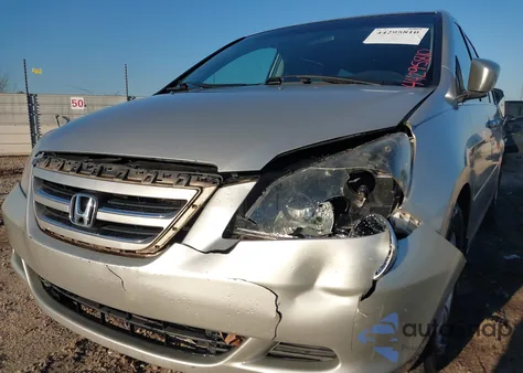 2005 Honda Odyssey Ex-L из США, поврежденный, VIN 5FNRL38635B025931